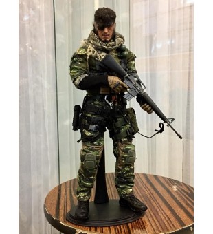 Custom Made 1/6 Snake Concept soldier with hairing / 自組1/6 蛇叔概念男兵人 含植髮頭雕
