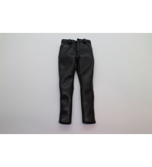 Black Leather Pants / 黑色皮革褲子