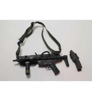 Submachine Gun (MP5) / 衝鋒槍
