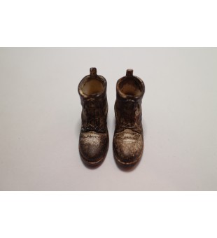 Boots / 靴子